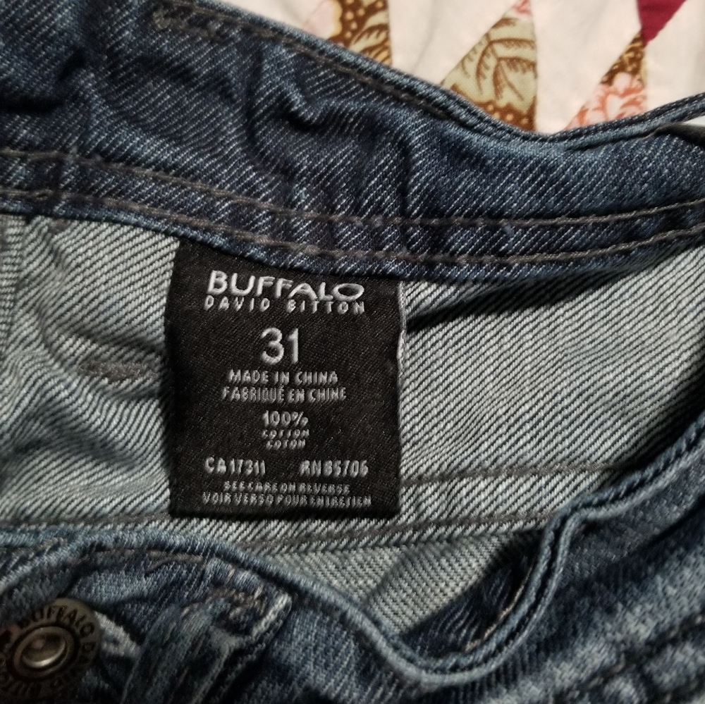 Buffalo Jean's 31x30 - Picture 3 of 5